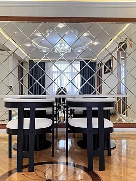 Satılır 2 otaqlı mənzil 84 m²