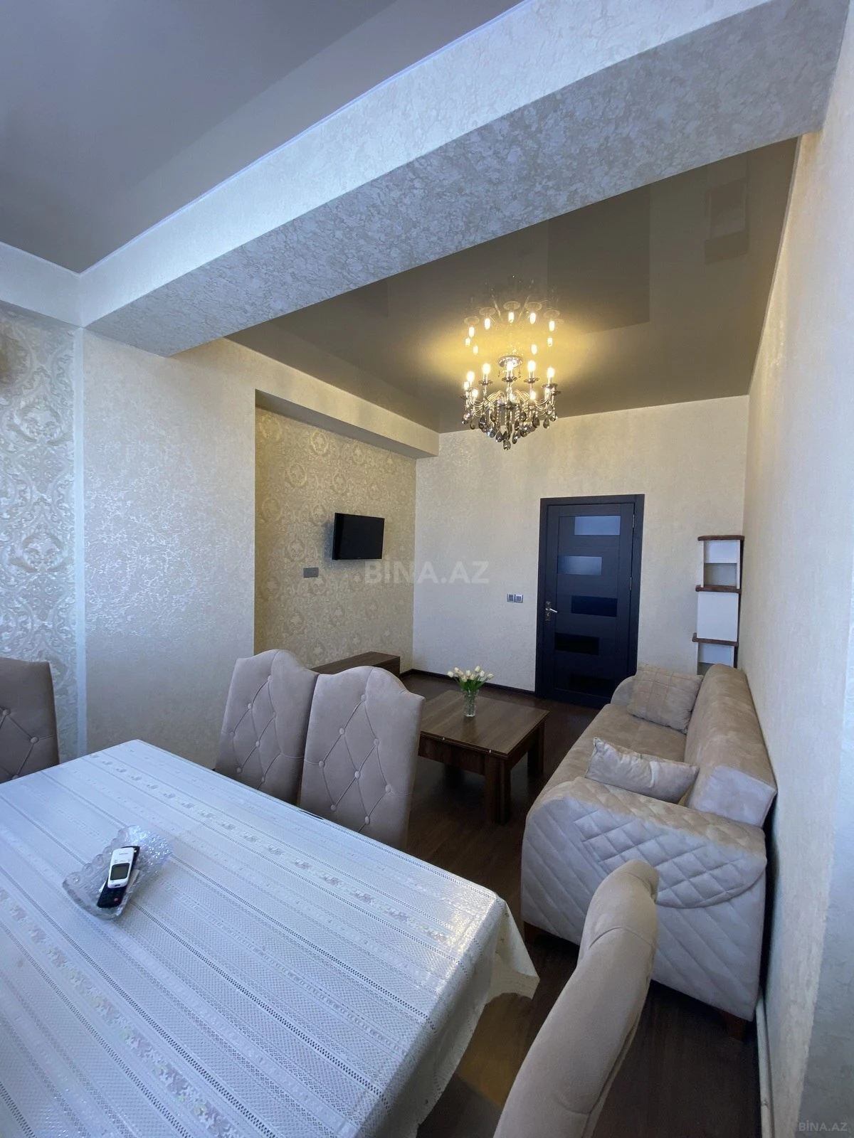 Kirayə verilir 2 otaqlı mənzil 55 m²