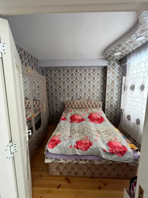 Kirayə verilir 2 otaqlı mənzil 61 m²