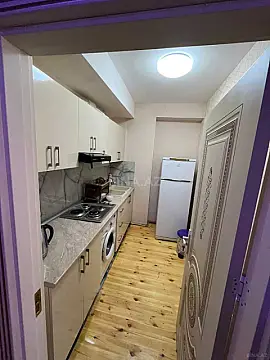 Kirayə verilir 2 otaqlı mənzil 61 m²