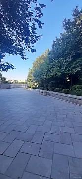 Satılır 5 otaqlı mənzil 210 m²