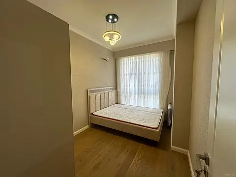 Kirayə verilir 3 otaqlı mənzil 78 m²