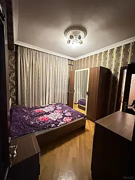 Kirayə verilir 2 otaqlı mənzil 75 m²