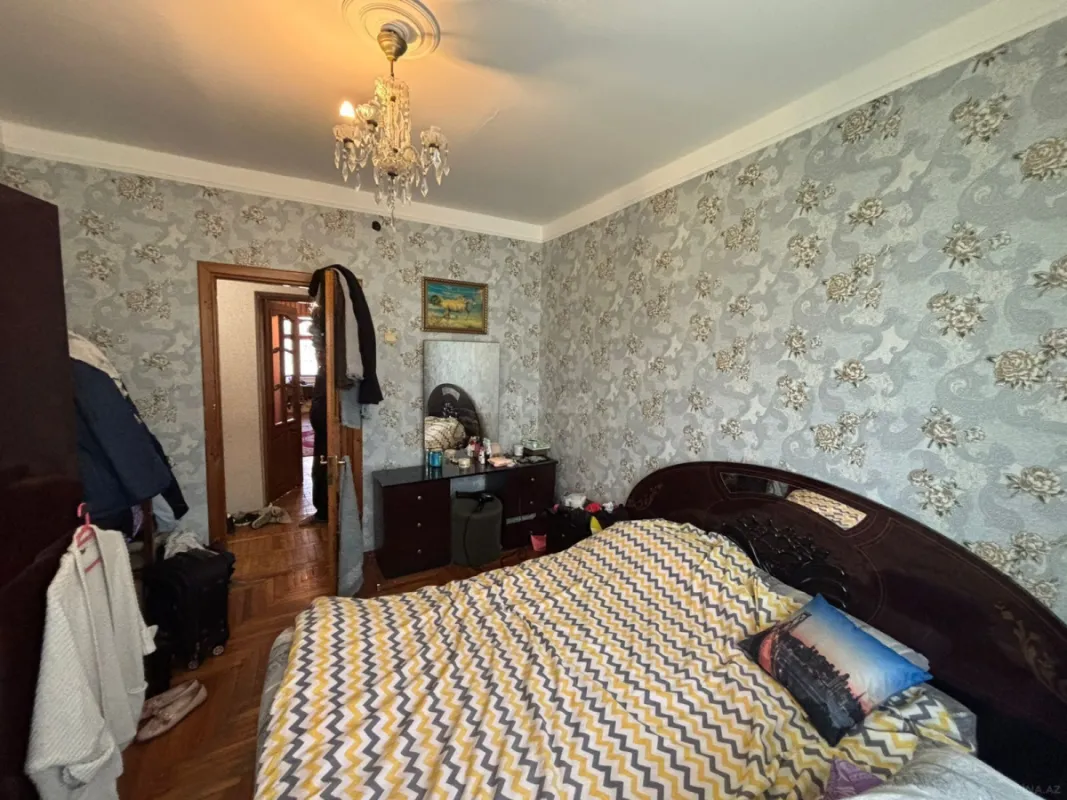 Satılır 2 otaqlı mənzil 55 m²