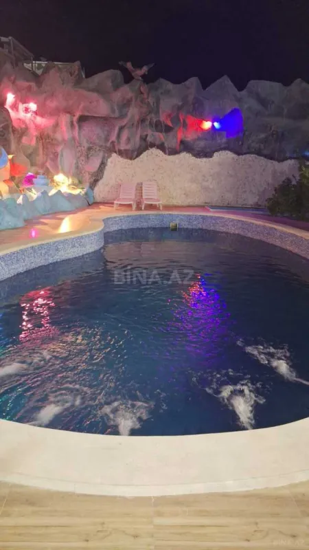 Kirayə verilir 5 otaqlı həyət evi 200 m²