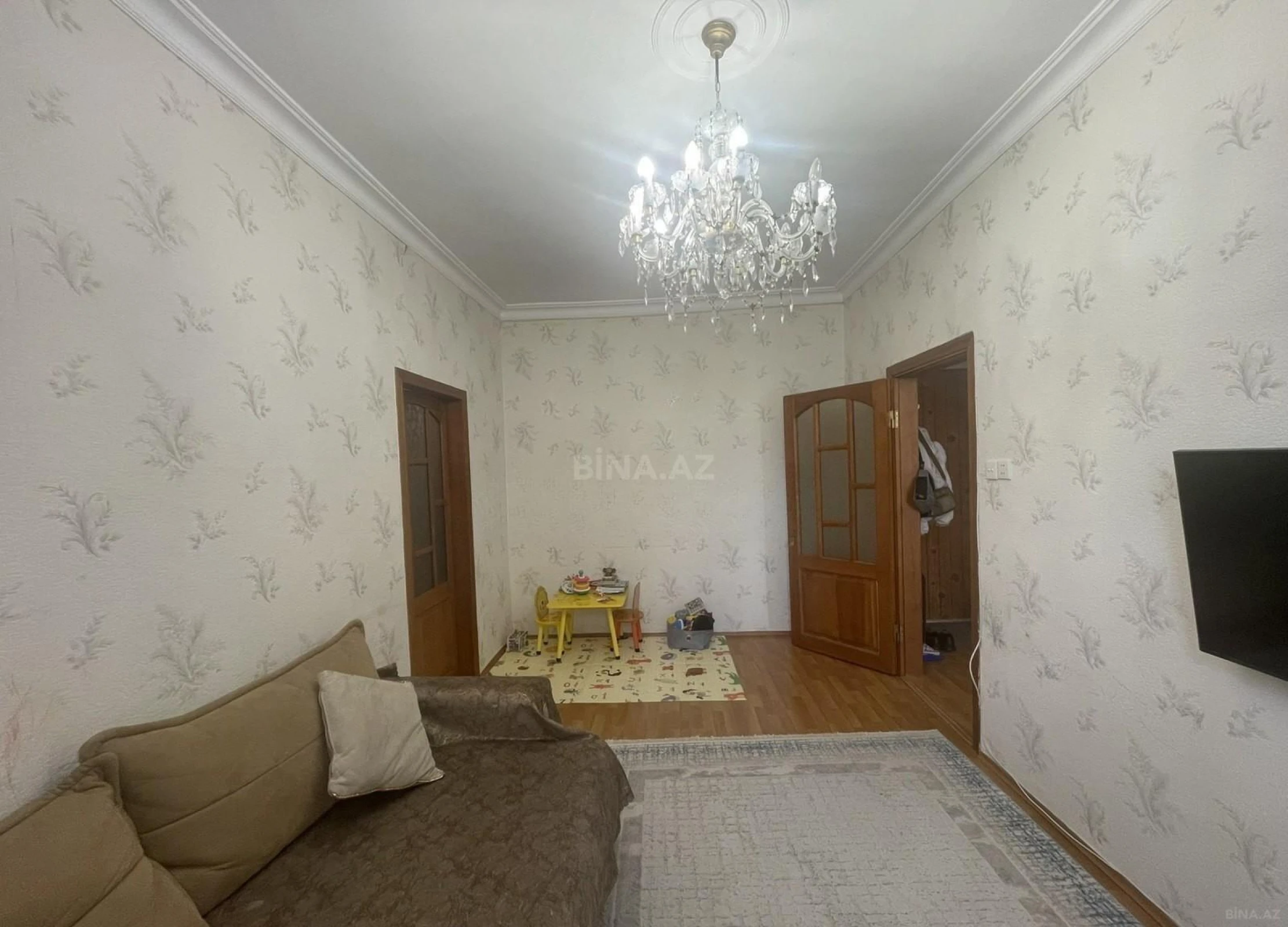 Satılır 2 otaqlı mənzil 50 m²