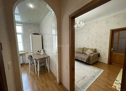 Satılır 2 otaqlı mənzil 50 m²