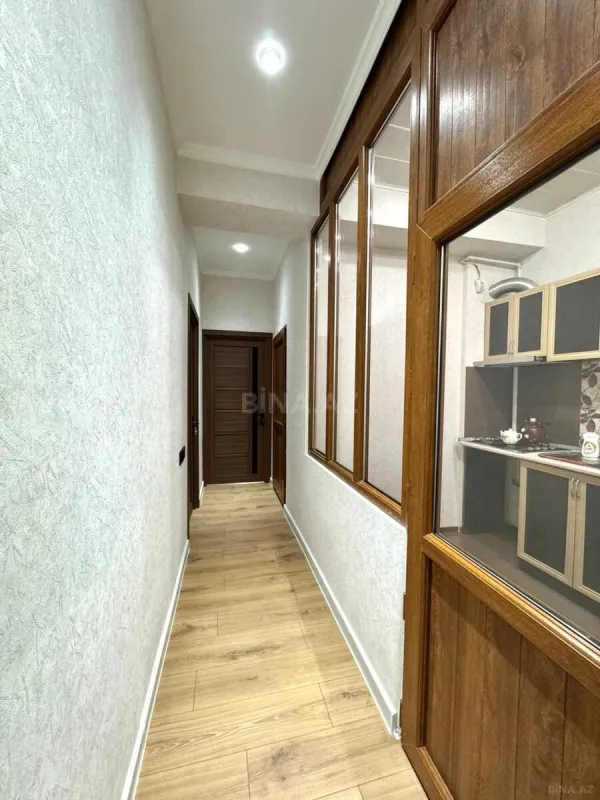 Satılır 2 otaqlı mənzil 68 m²
