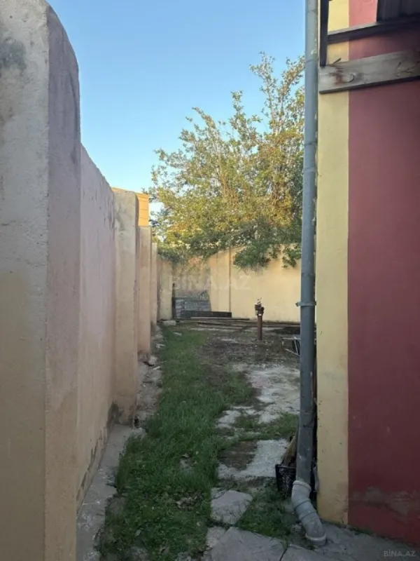 Satılır 5 otaqlı həyət evi 165 m²