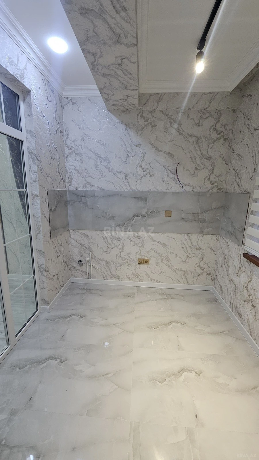 Satılır 3 otaqlı mənzil 86 m²