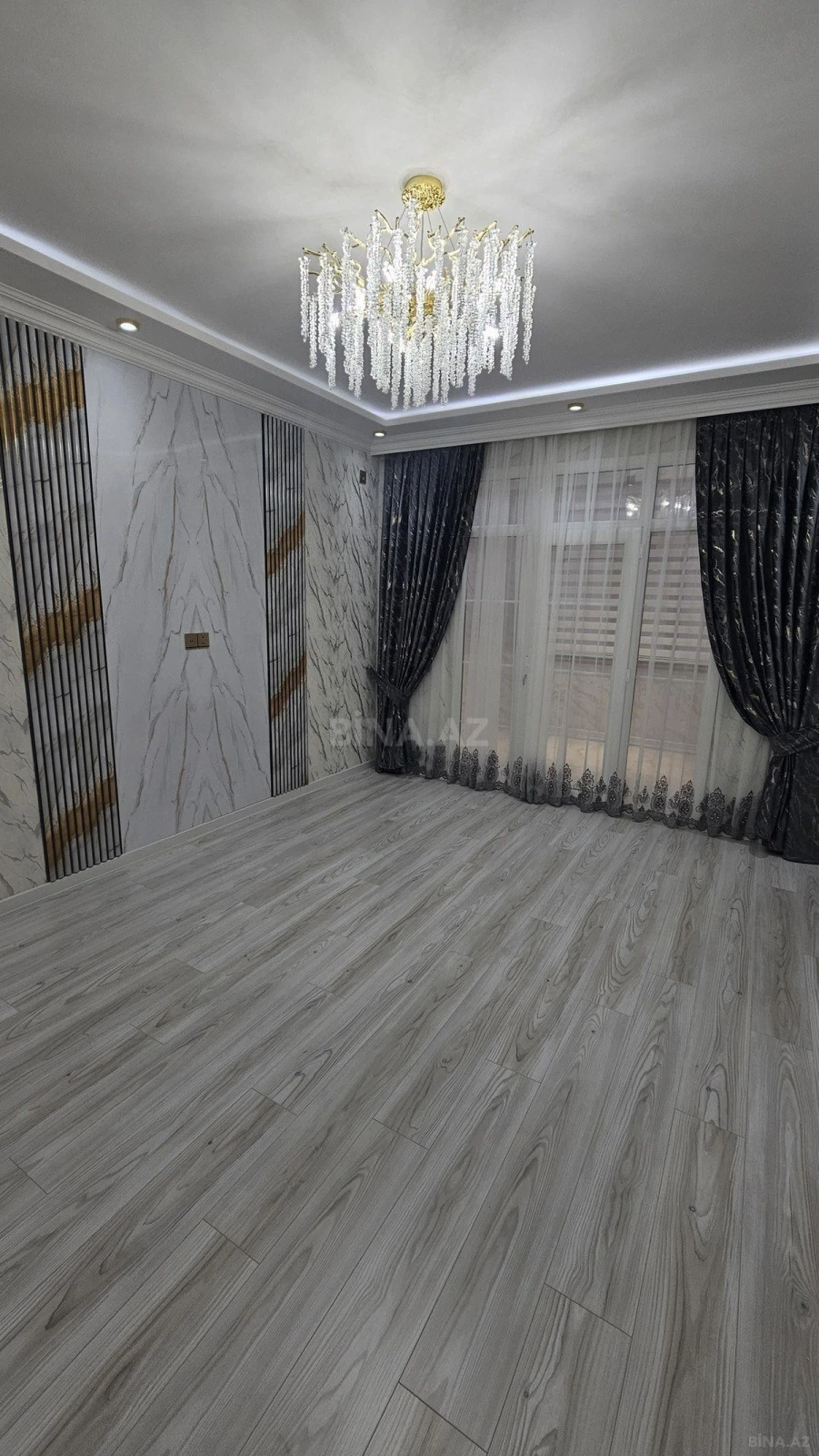 Satılır 3 otaqlı mənzil 86 m²