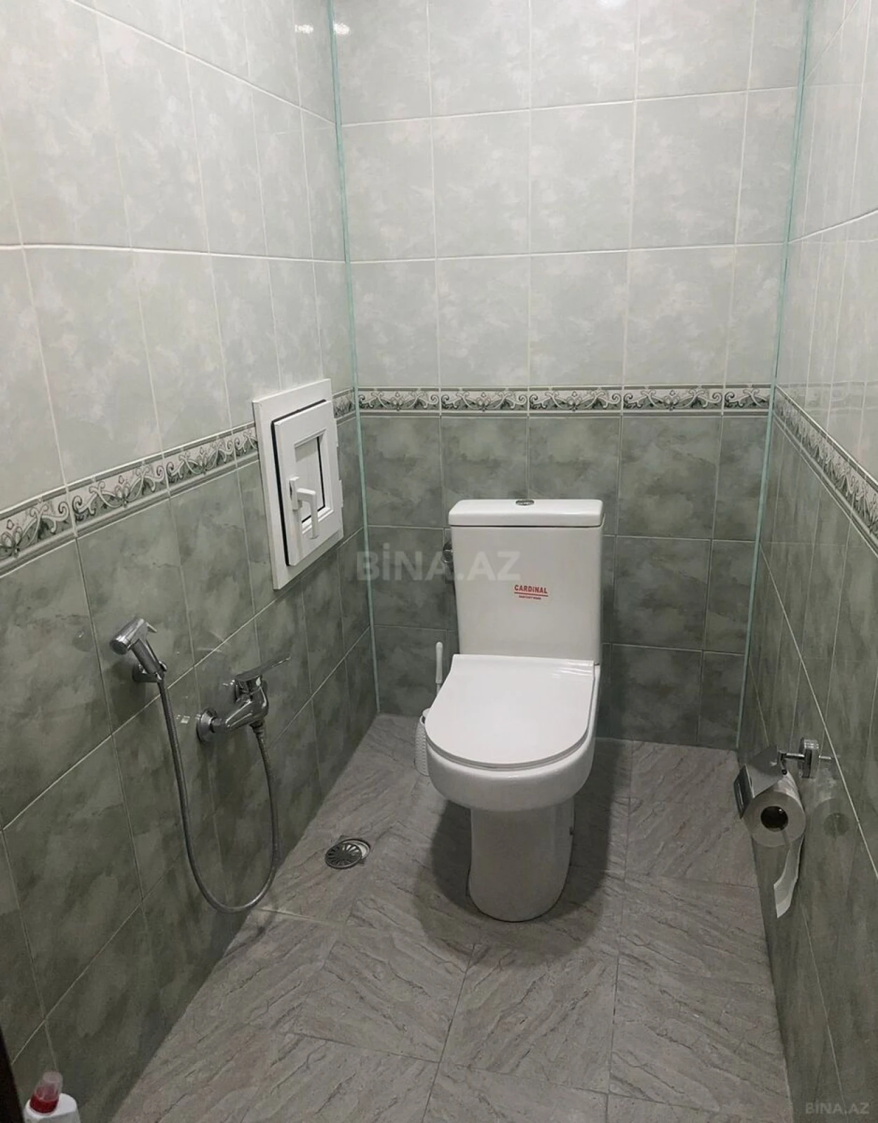 Satılır 2 otaqlı mənzil 98 m²