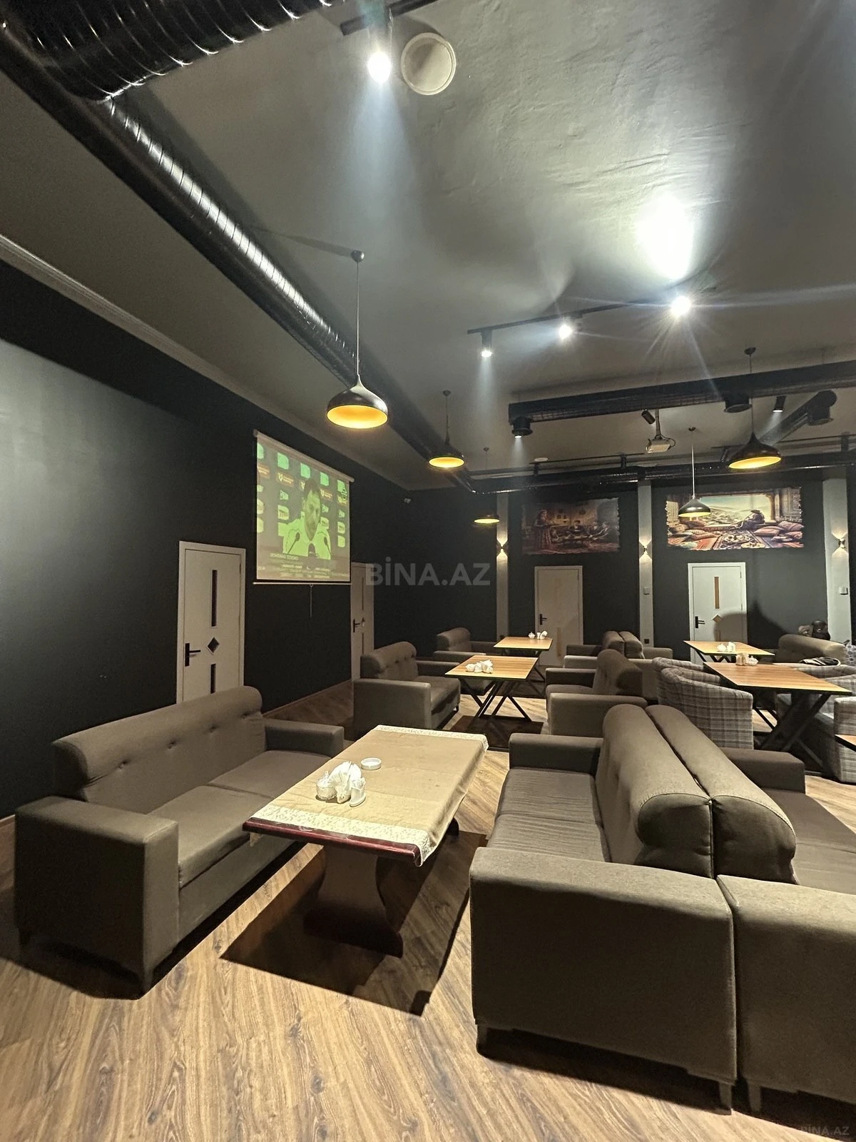 Kirayə verilir obyekt 200 m²