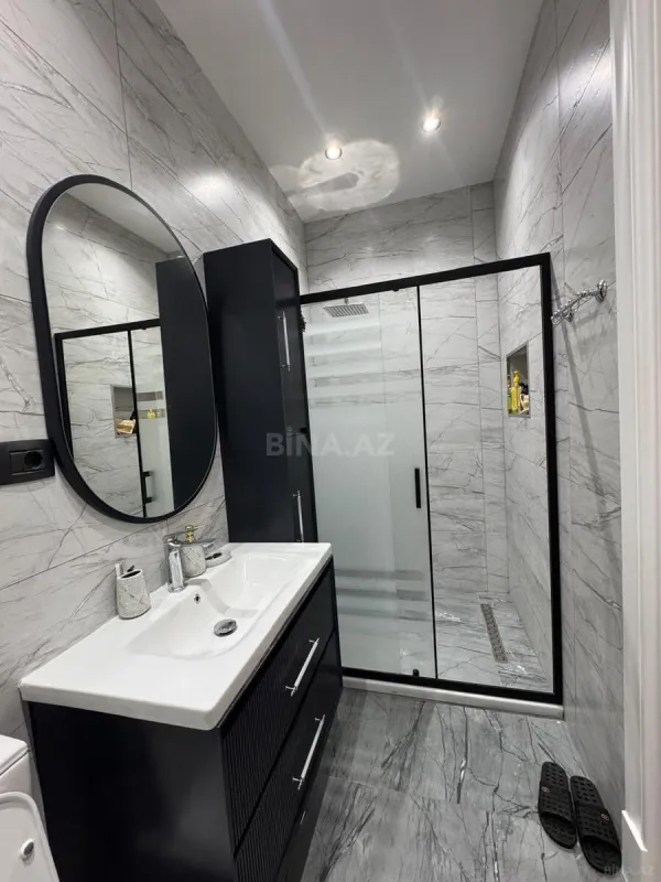 Satılır 5 otaqlı həyət evi 200 m²