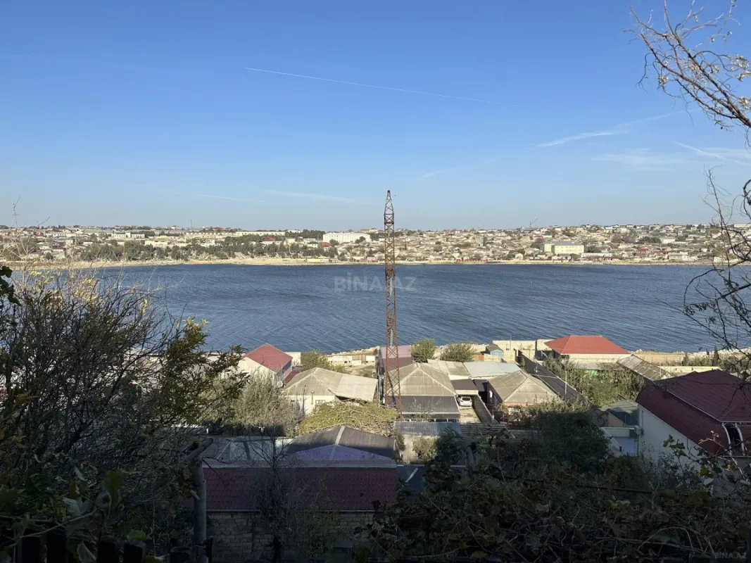 Satılır 4 otaqlı həyət evi 130 m²