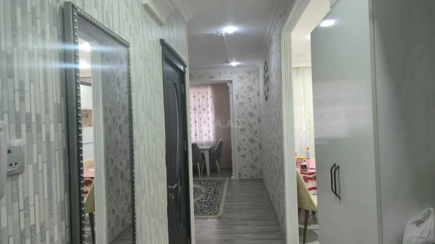 Kirayə verilir 2 otaqlı mənzil 52 m²