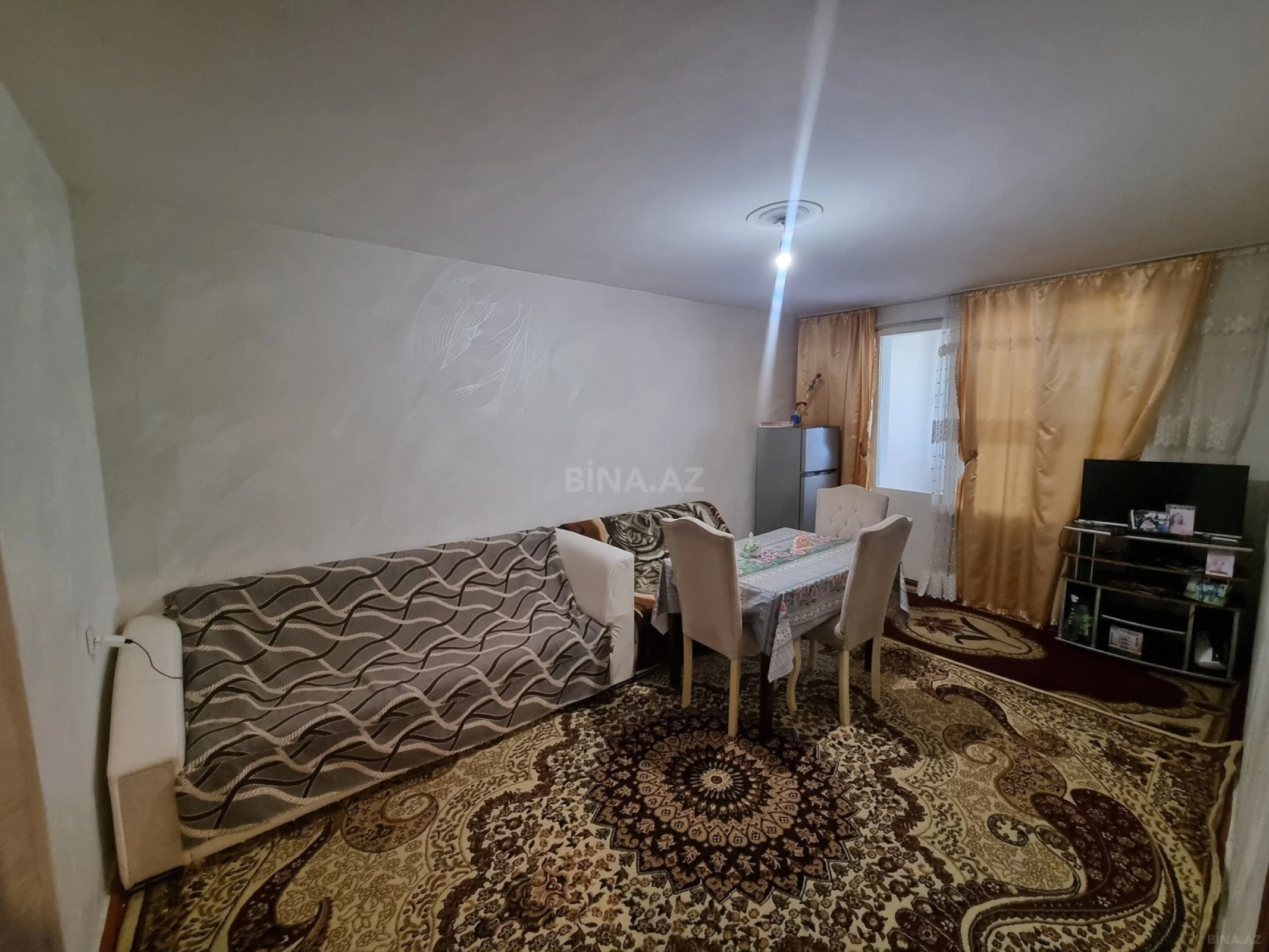 Satılır 3 otaqlı mənzil 60 m²