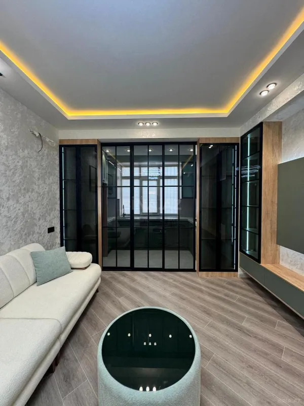 Satılır 3 otaqlı mənzil 90 m²