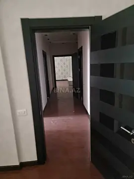 Satılır 3 otaqlı mənzil 153 m²