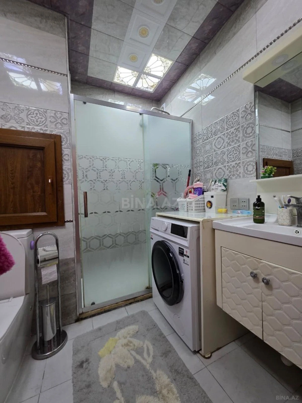 Satılır 4 otaqlı mənzil 120 m²