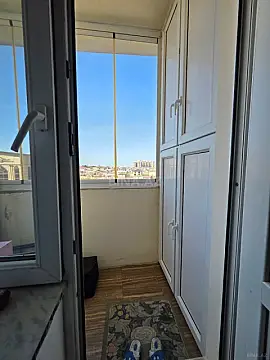 Satılır 4 otaqlı mənzil 120 m²