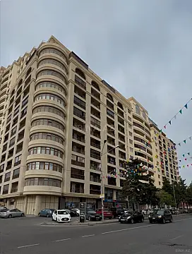 Satılır 1 otaqlı mənzil 60 m² — Bakı, Bakıxanov 1 otaq 60.00 m²