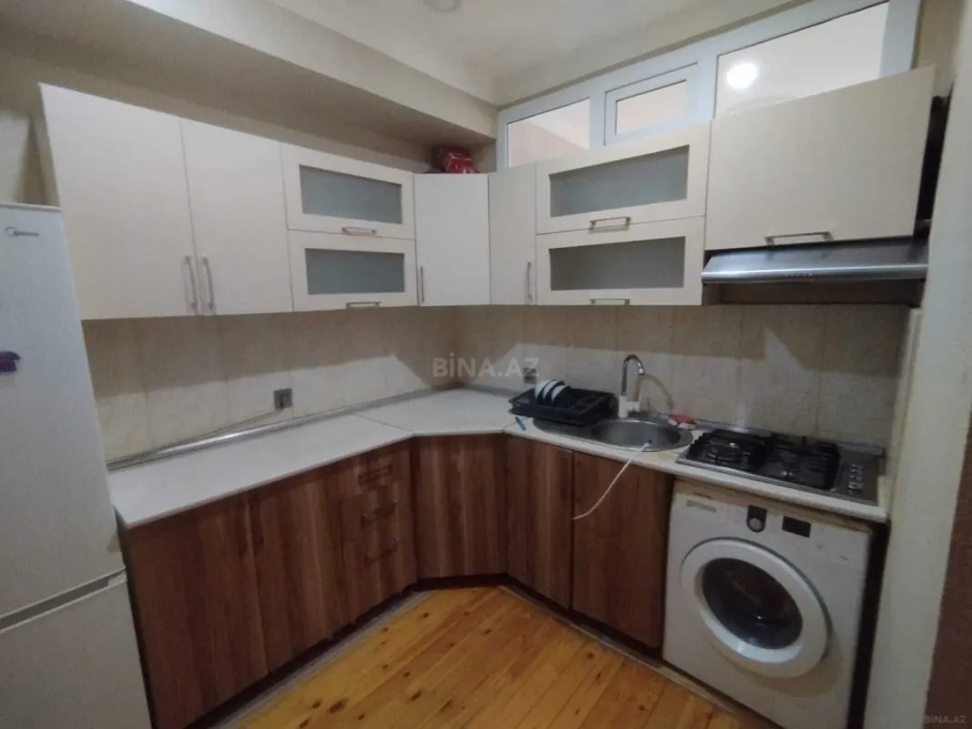 Kirayə verilir 2 otaqlı mənzil 58 m²