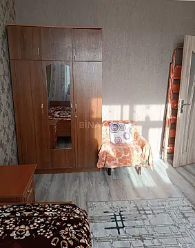 Kirayə verilir 2 otaqlı mənzil 50 m²