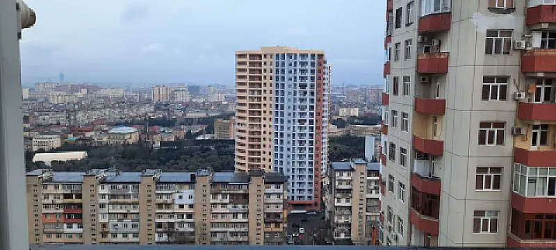 Satılır 3 otaqlı mənzil 88 m²