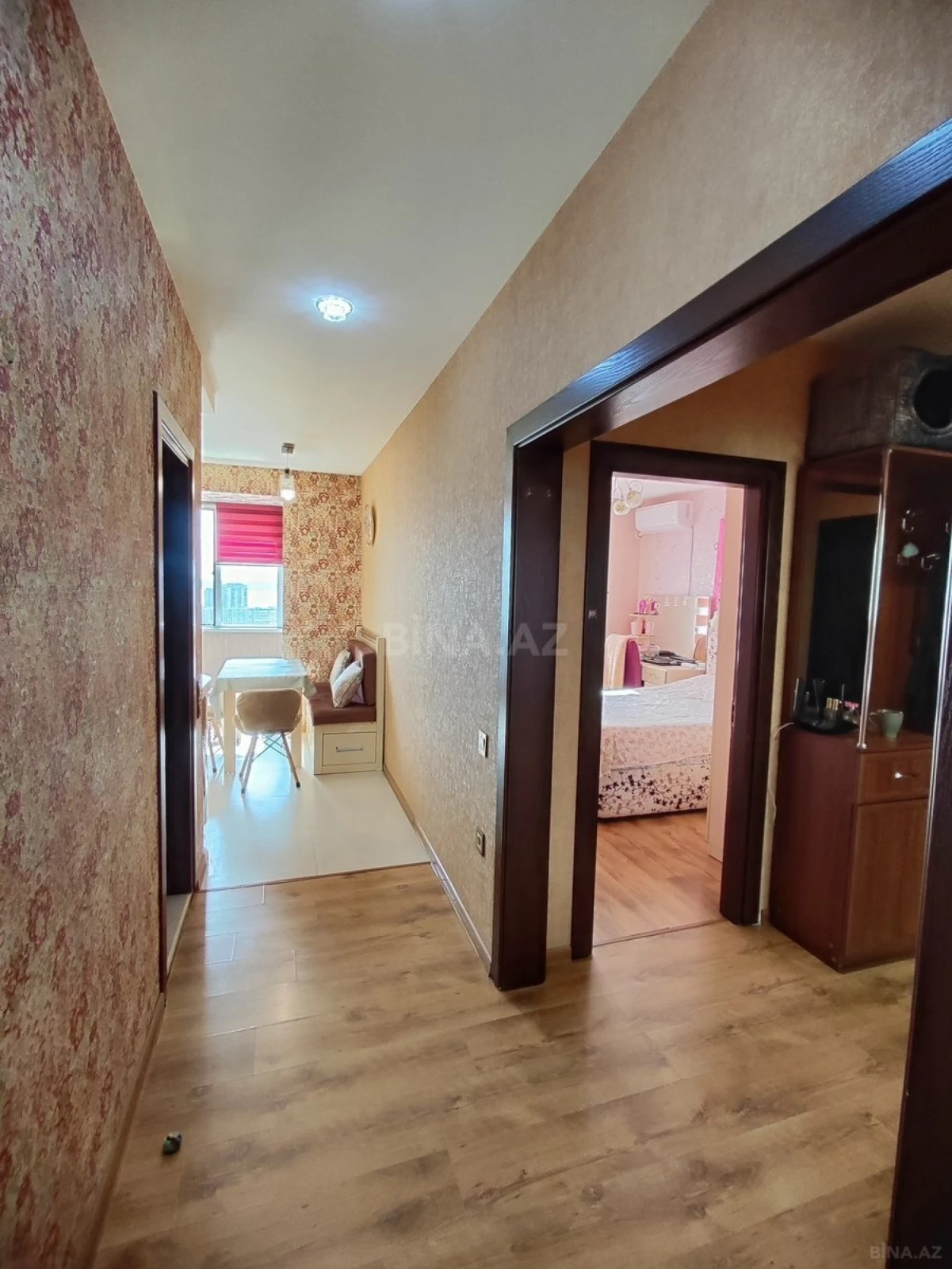 Satılır 3 otaqlı mənzil 82 m²
