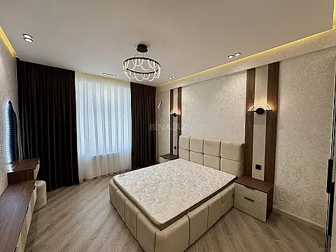 Satılır 3 otaqlı mənzil 90 m²