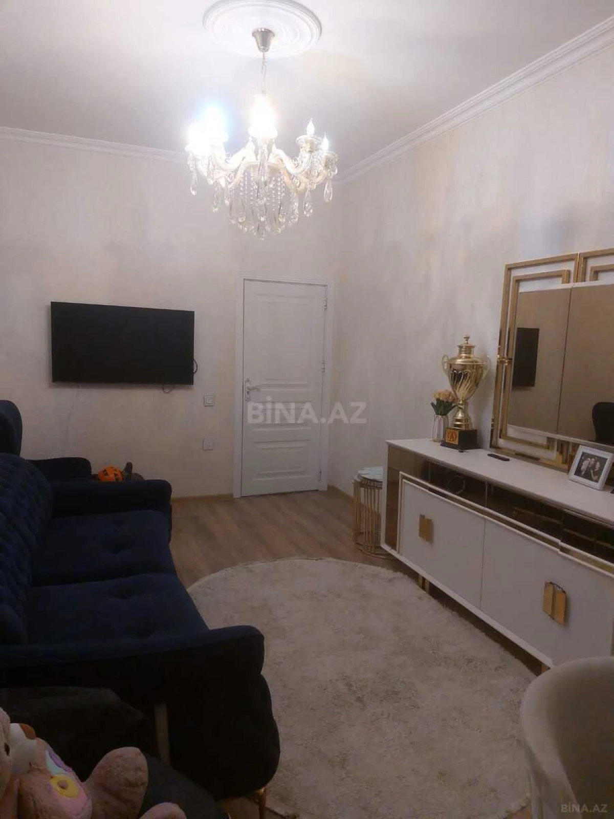 Satılır 2 otaqlı mənzil 74 m²