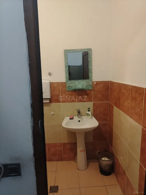 Kirayə verilir 3 otaqlı ofis 120 m²