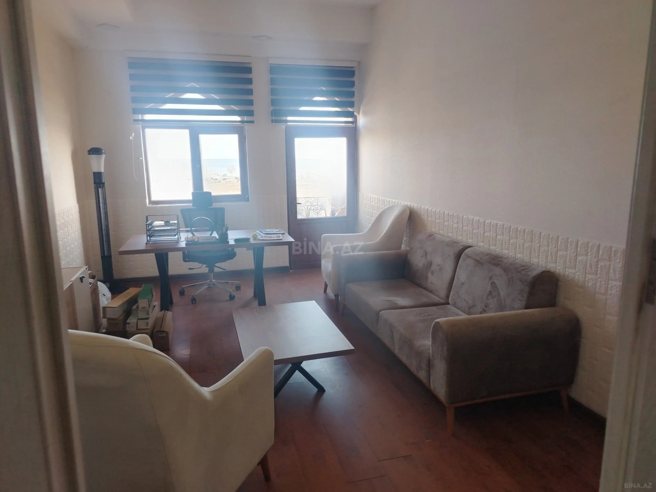 Kirayə verilir 3 otaqlı ofis 120 m²