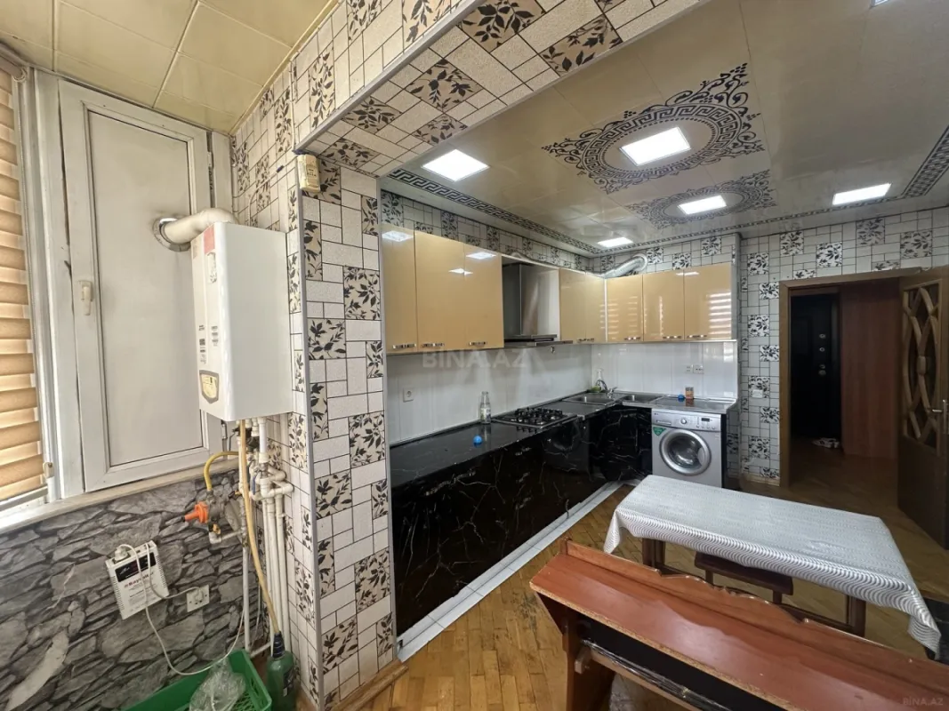 Kirayə verilir 2 otaqlı mənzil 75 m²