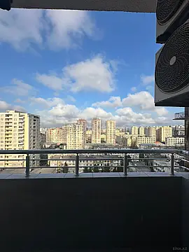 Satılır 2 otaqlı mənzil 68 m²