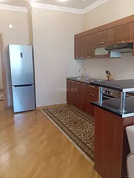 Kirayə verilir 2 otaqlı mənzil 105 m²