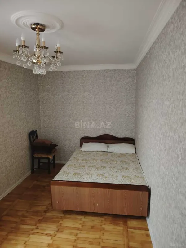 Kirayə verilir 2 otaqlı mənzil 60 m²
