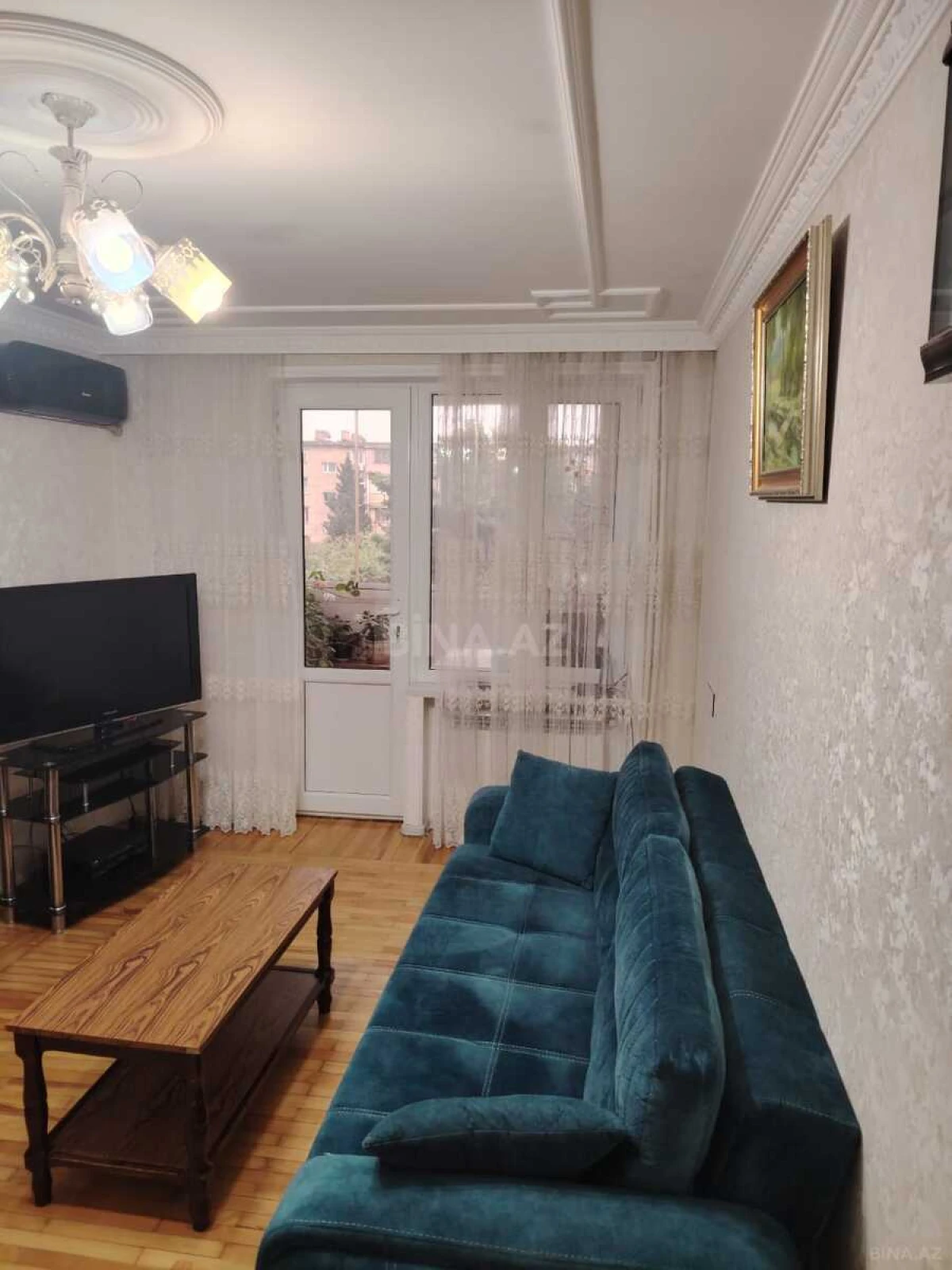 Kirayə verilir 2 otaqlı mənzil 60 m²