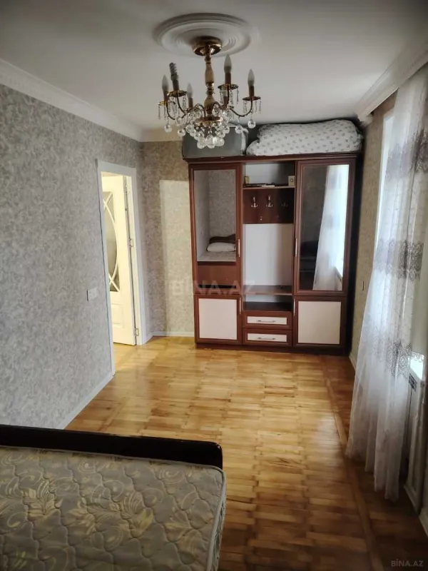 Kirayə verilir 2 otaqlı mənzil 60 m²