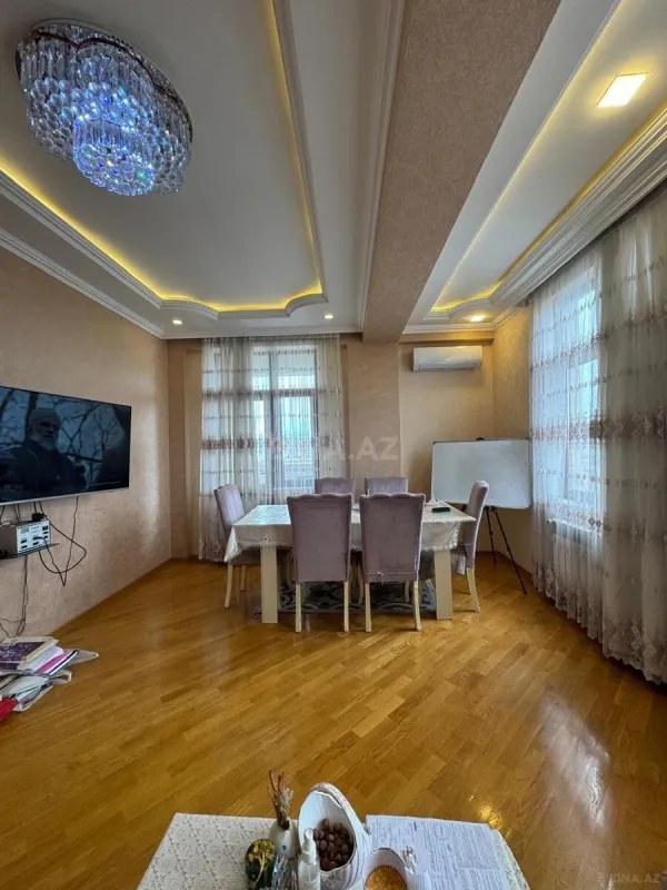 Satılır 3 otaqlı mənzil 100 m²