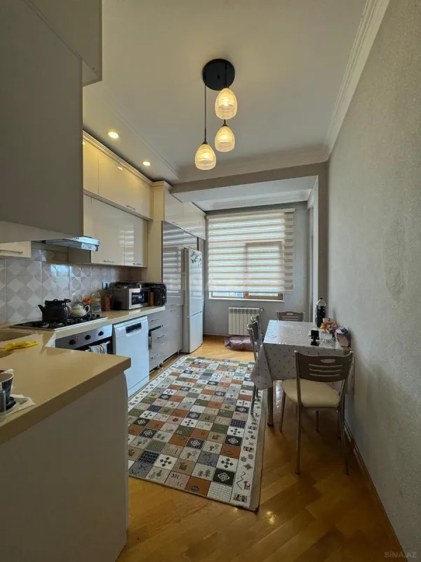 Satılır 3 otaqlı mənzil 100 m²