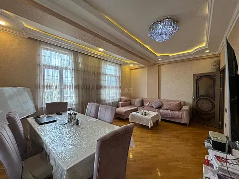 Satılır 3 otaqlı mənzil 100 m²