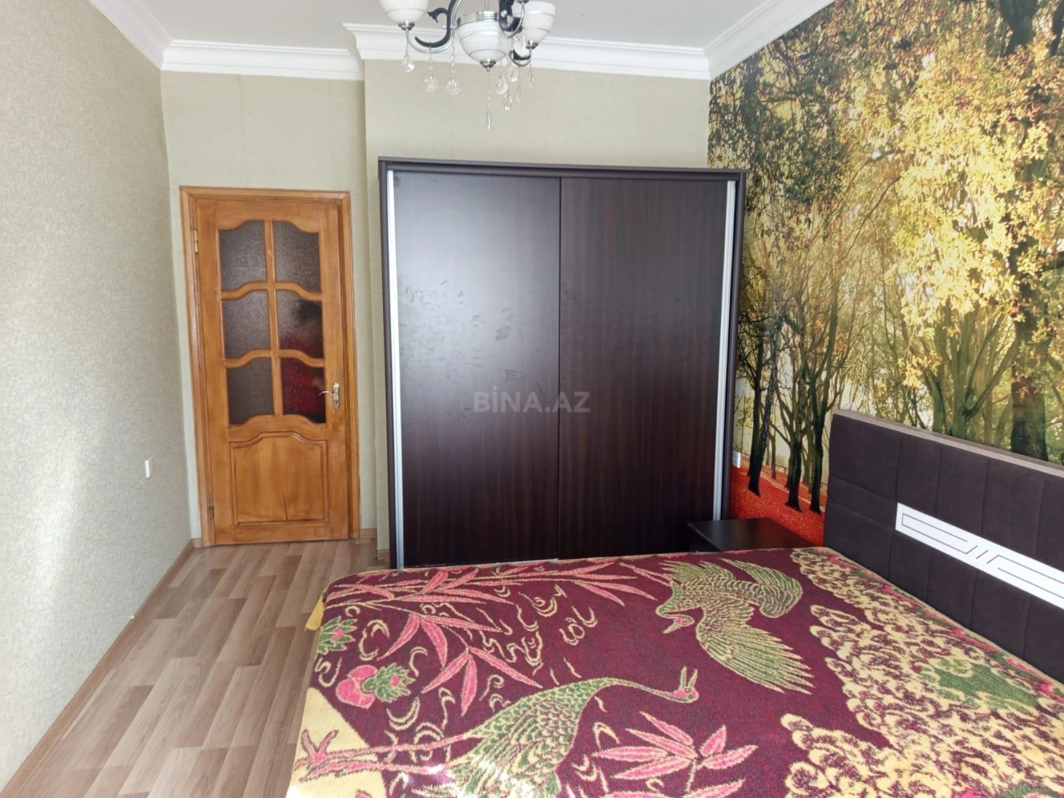 Kirayə verilir 2 otaqlı mənzil 65 m²
