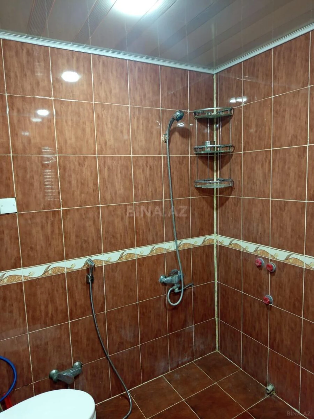 Kirayə verilir 2 otaqlı mənzil 65 m²