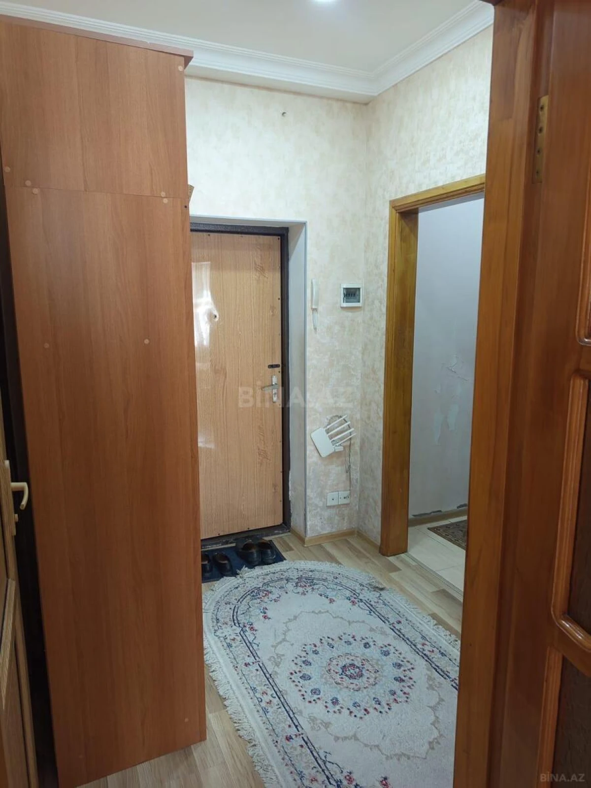 Kirayə verilir 2 otaqlı mənzil 65 m²
