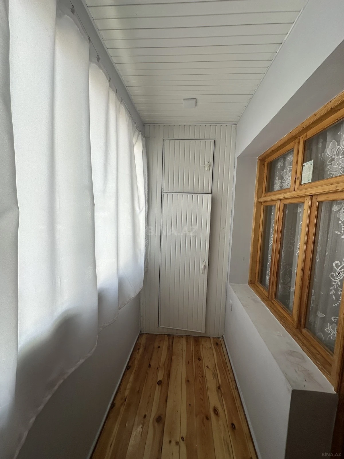 Kirayə verilir 2 otaqlı mənzil 65 m²