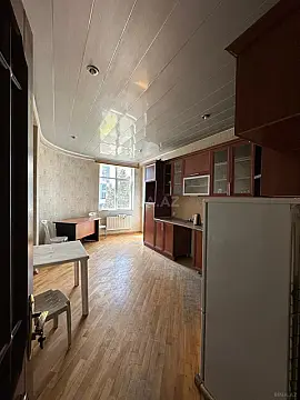Satılır 3 otaqlı mənzil 137 m²