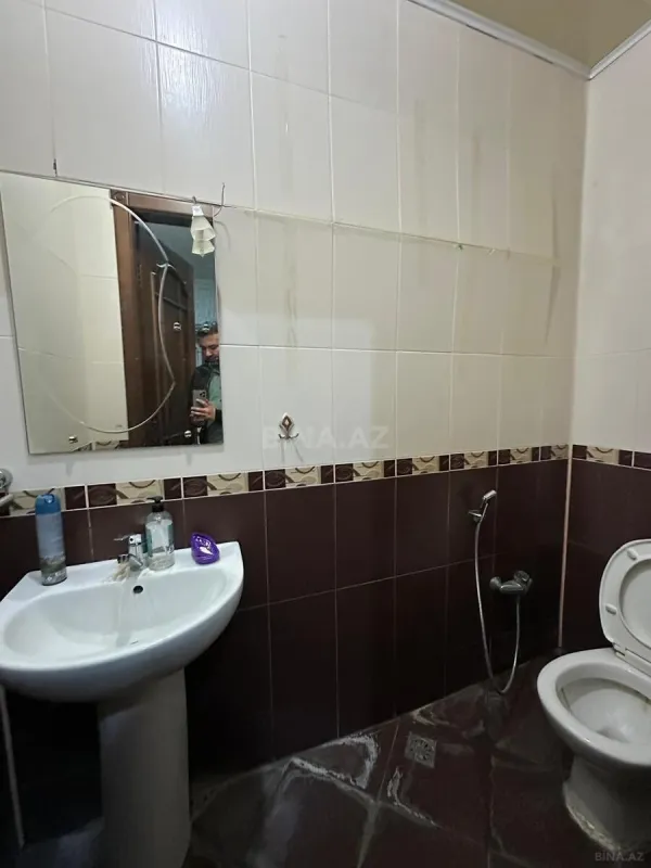 Satılır 3 otaqlı mənzil 137 m²