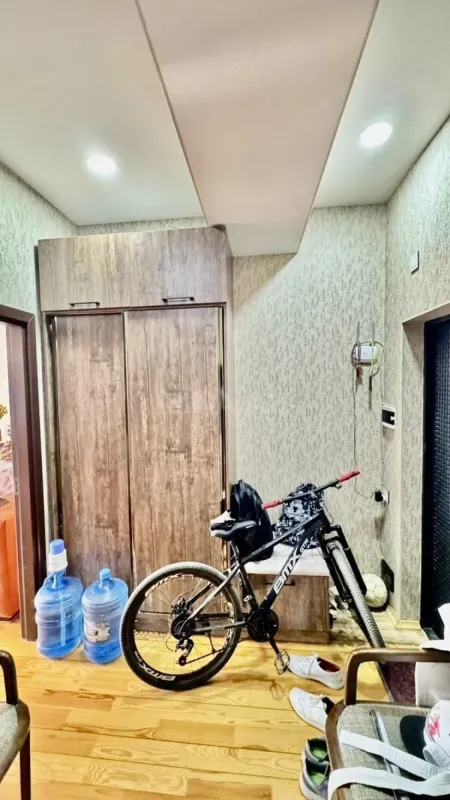 Satılır 2 otaqlı mənzil 52 m²